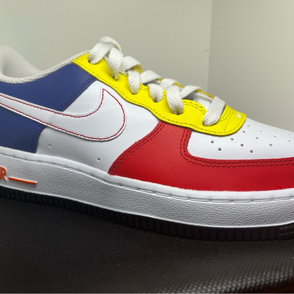 Nike Multicolor Air Force 1 Sneakers